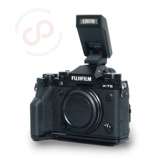 1 jaar Garantie- FujiFilm X-T5 + handgrip + flitser nr. 3426