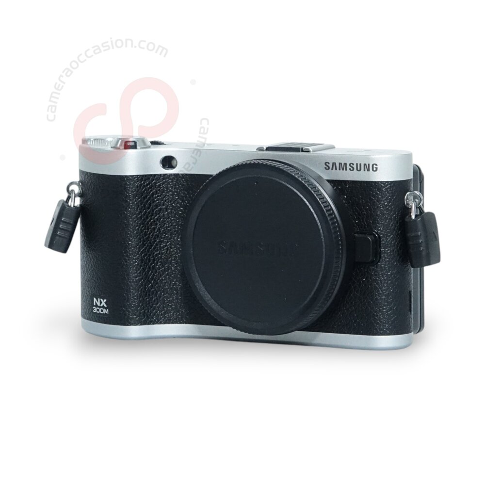 Samsung NX 300 M + 16-50mm + 50-200mm nr. 0934