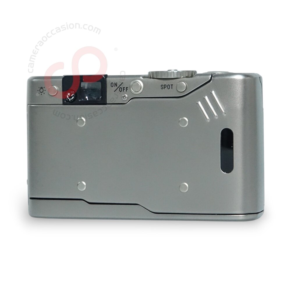 Minolta TC-1 compact 35mm camera nr. 1045