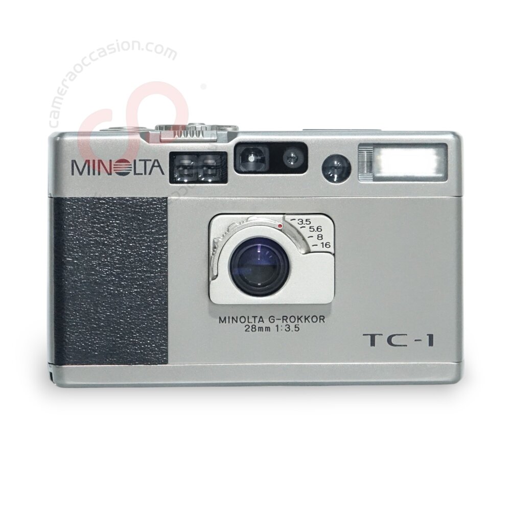 Minolta TC-1 compact 35mm camera nr. 1045