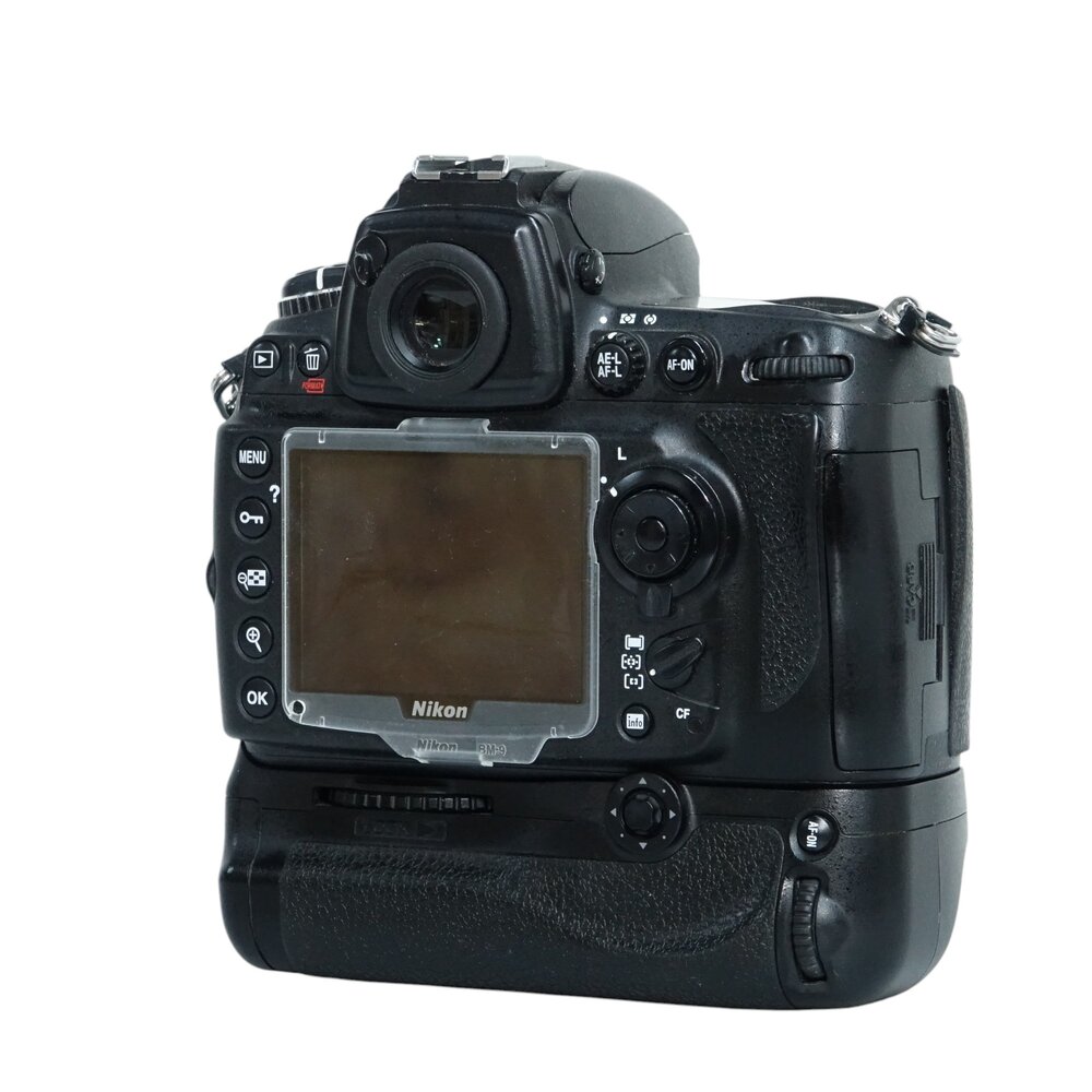 Nikon D700 zwart + Battery Grip nr. 1238