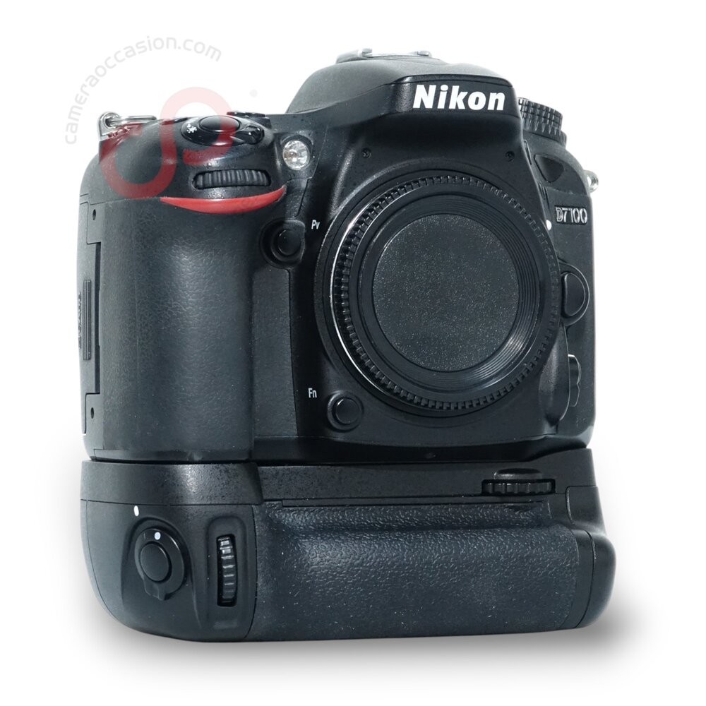 Nikon D7100 zwart + grip nr. 1315