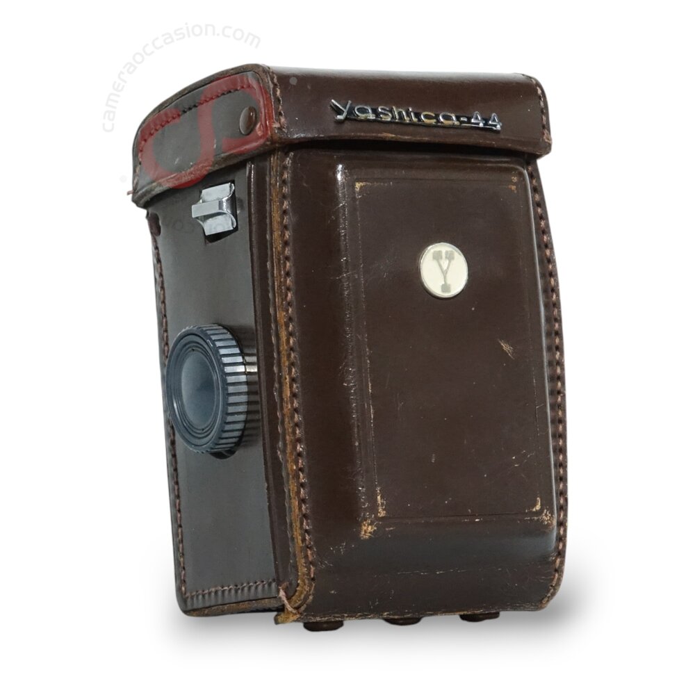 Yashica 44 TLR + Case nr. 1373