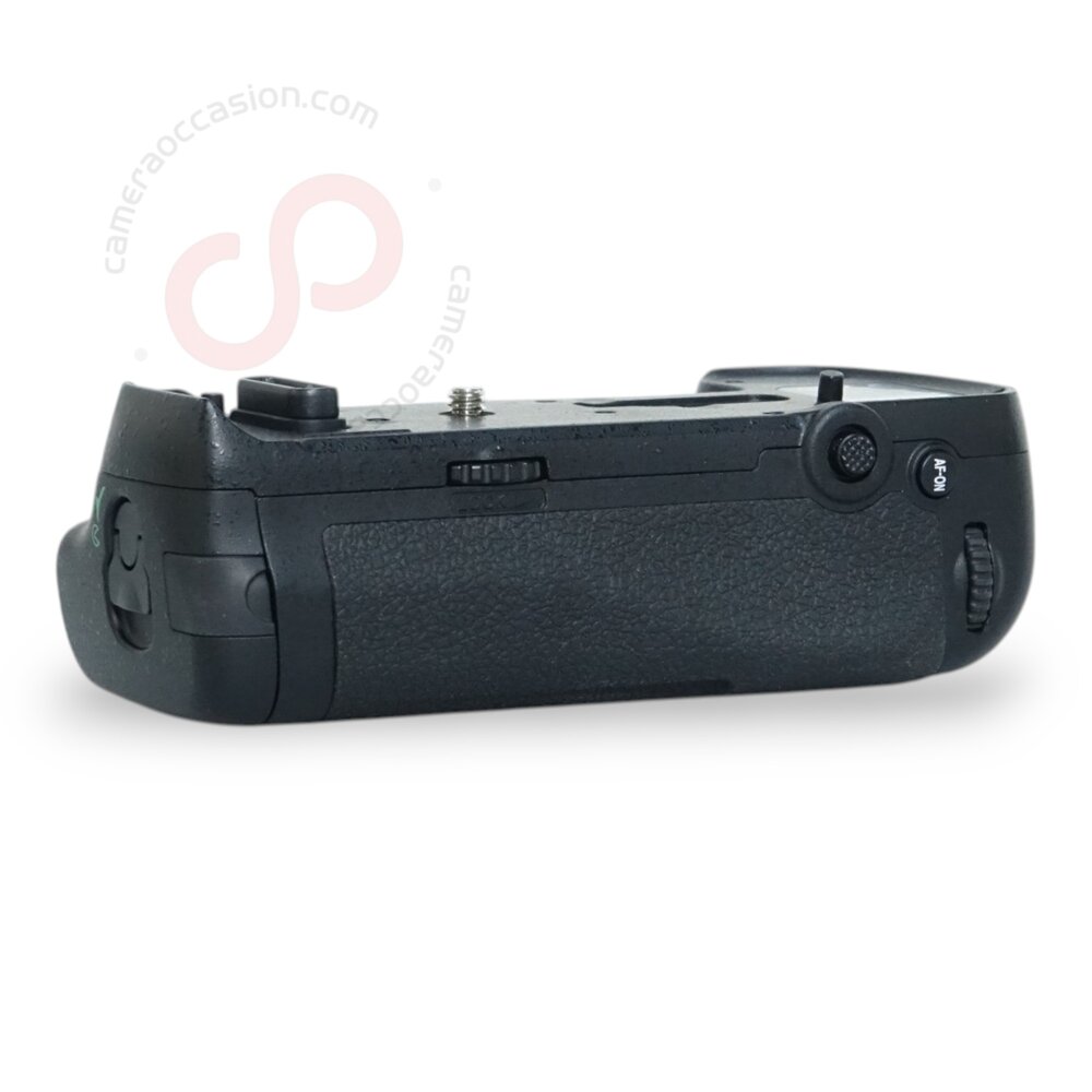 Nikon MB-D18 Battery Grip nr. 2094