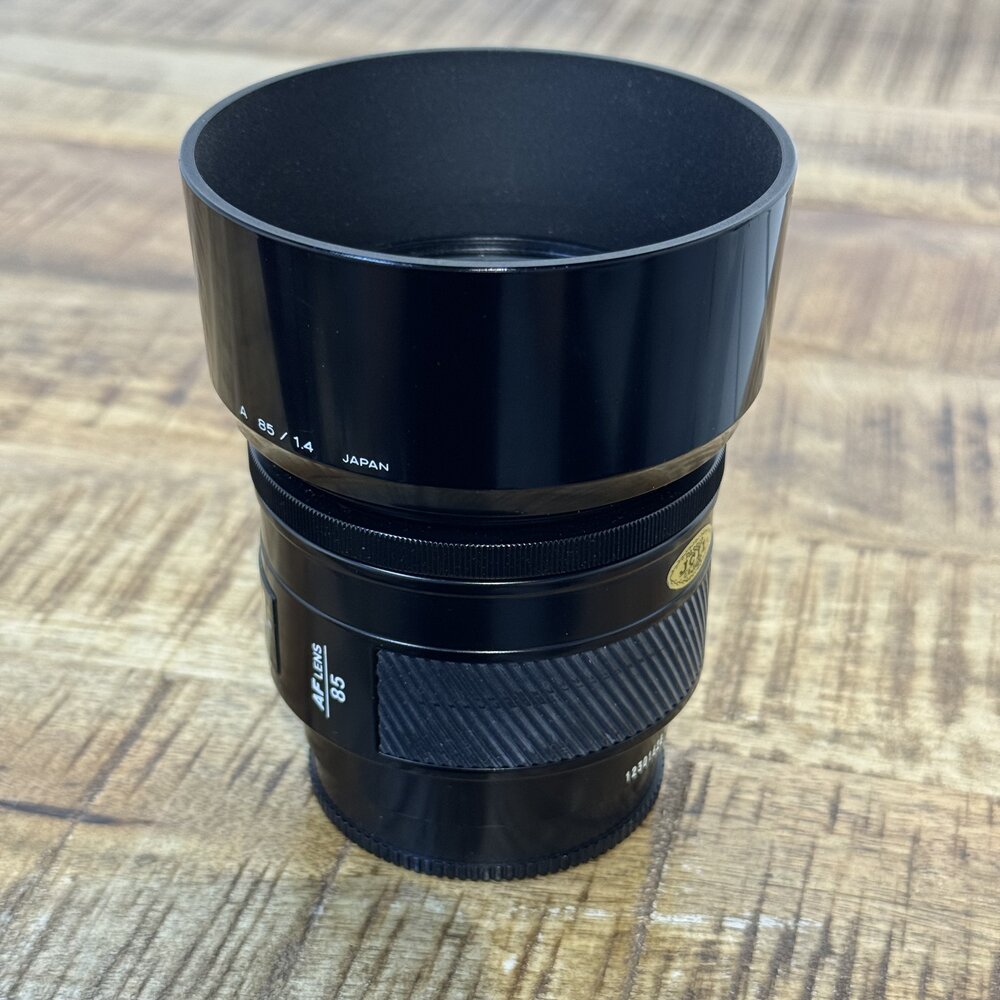 Minolta 85mm 1.4 AF nr. 2383