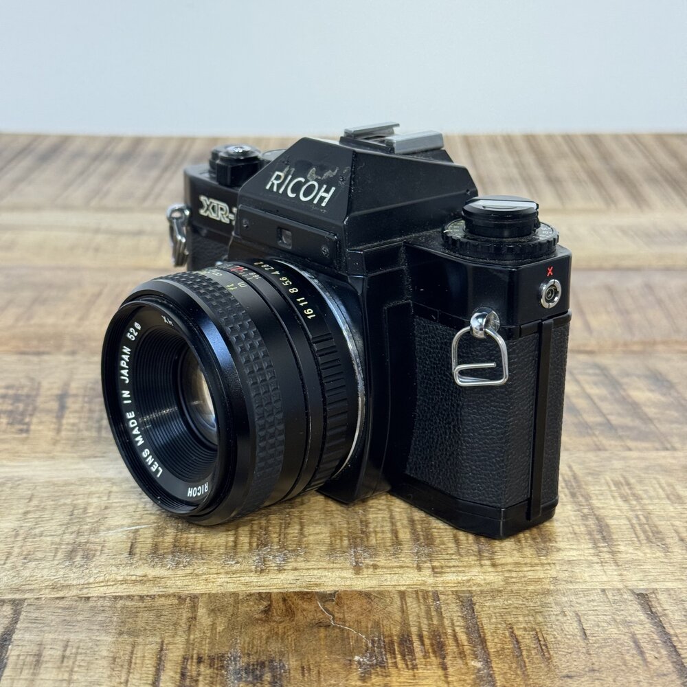 Ricoh XR-1 + 50mm 2.0 XR nr. 2423