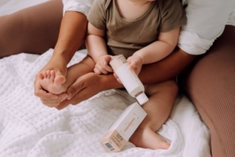 Naïf Verzachtende baby olie