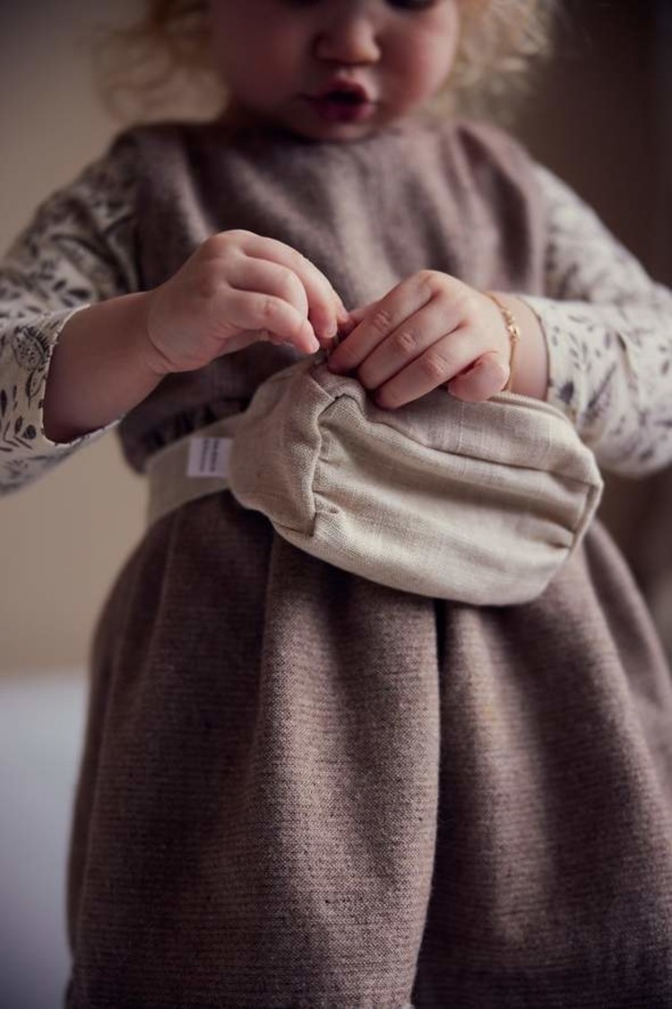 Hedwig & Hasse Toddler heuptasje in Natural antique Linnen