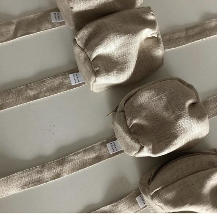 Hedwig & Hasse Toddler heuptasje in Natural antique Linnen