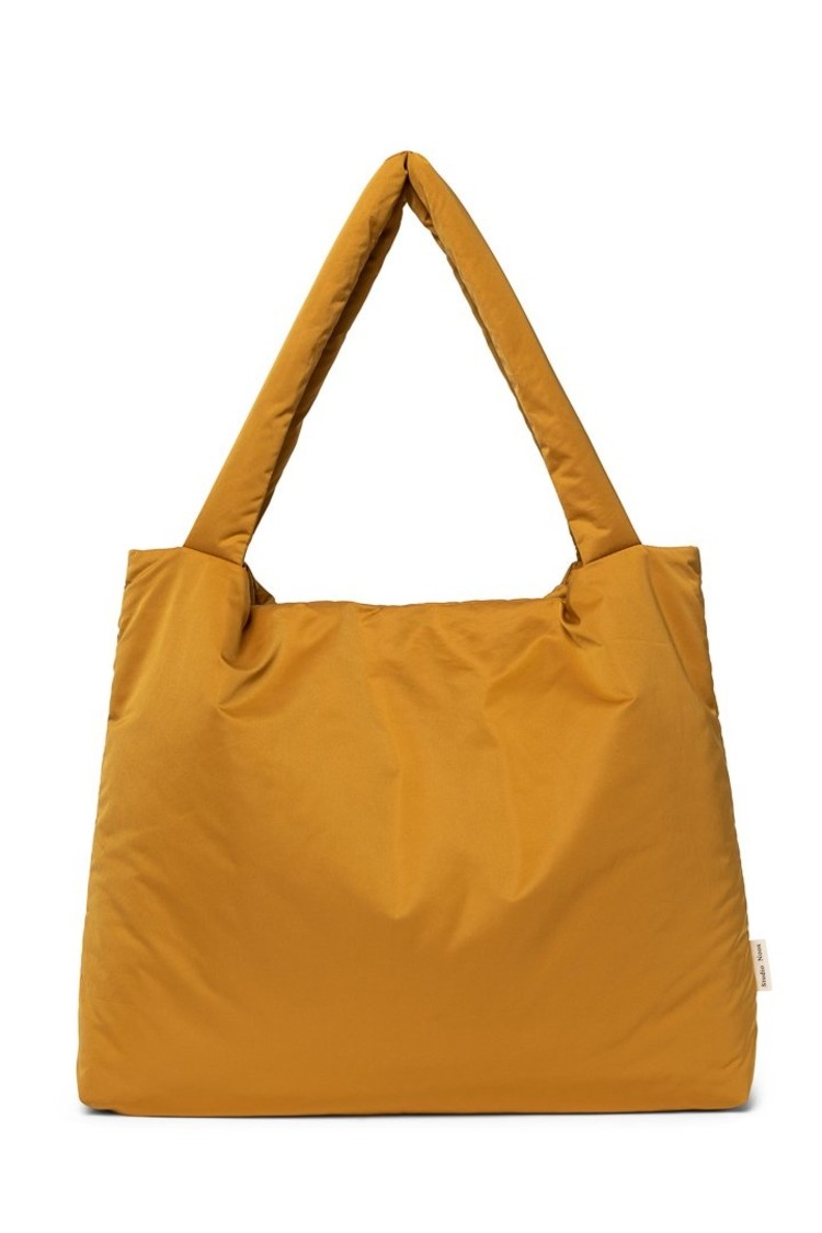Studio Noos Ochre Puffy mom-bag