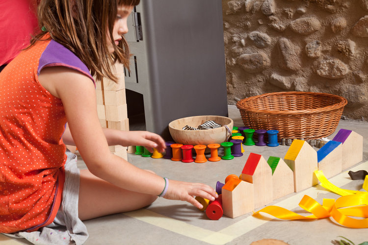 Grapat  Grapat houten huisjes en Nins