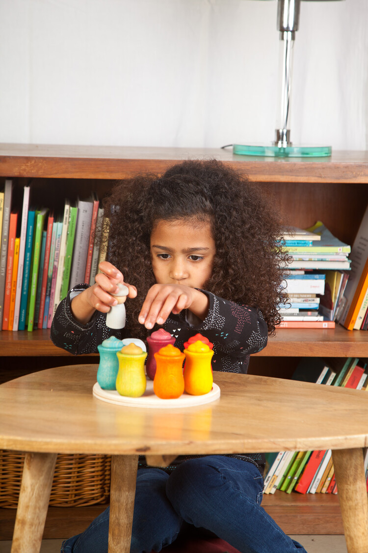 Grapat  7 Moons, Weekly Calendar