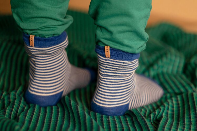 Nixnut Striped socks - Navy