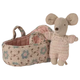 Maileg  Baby Mouse in carry cot - Rose