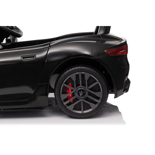 Maserati Kinderauto Maserati GranTurismo 12V kinderauto Zwart Maserati Kinderauto Maserati GranTurismo 12V kinderauto Zwart