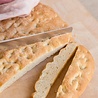 Pineut Pineut - Borrelbrood - Focaccia - 100% natuurlijk Pineut Pineut - Borrelbrood - Focaccia - 100% natuurlijk