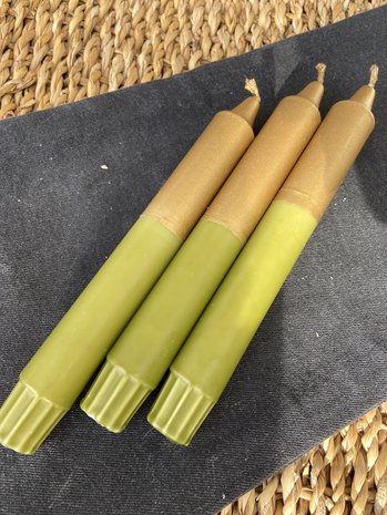 Dippy Dippy - Dip Dye kaars - Goud / Mos Groen Dippy Dippy - Dip Dye kaars - Goud / Mos Groen