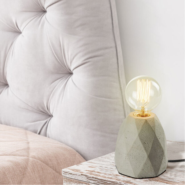 Modern table lamp in grey with concrete base - Stockholm