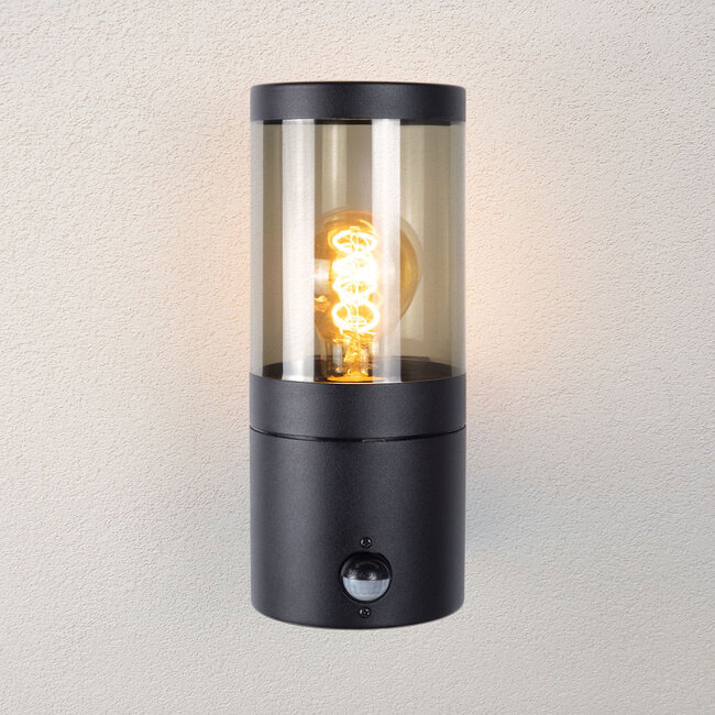 Toulon outdoor wall light with sensor
