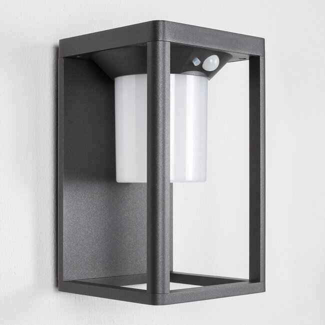 Solar wall light for outdoor use with sensor Bianca