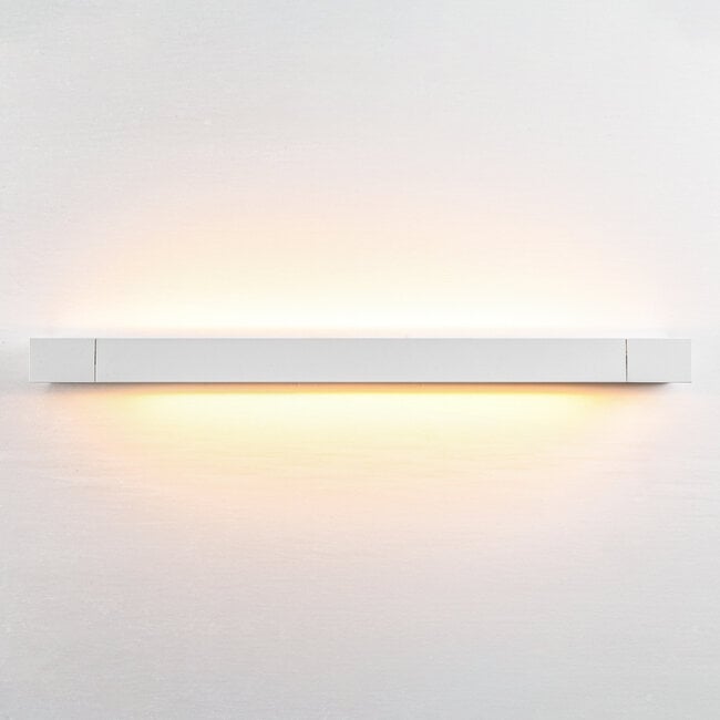 Rotatable wall lamp Sirle 60 cm in white