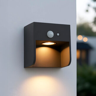 Solar outdoor wall light with sensor - Camila