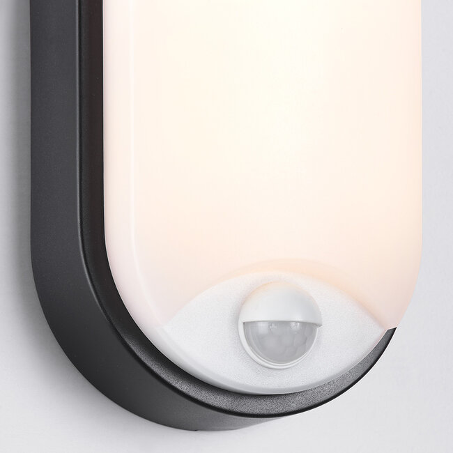LED bulkhead wall light with sensor and 3 colour temperatures, oval