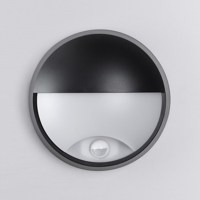 Round outdoor wall light with sensor - black