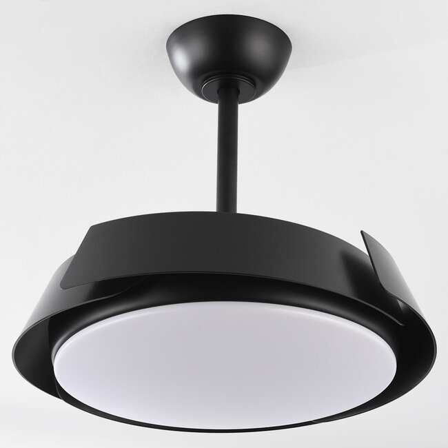 Black ceiling fan with integrated light source - Ventu