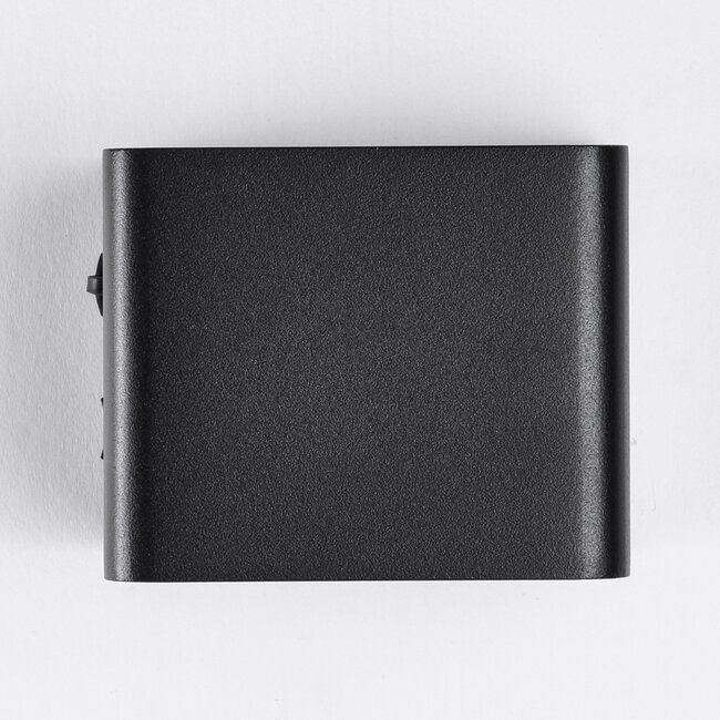 Rechargeable outdoor wall light with sensor - Pila