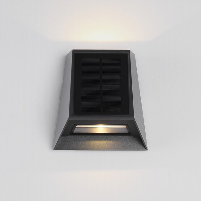 Solar outdoor wall light with sensor Sonia
