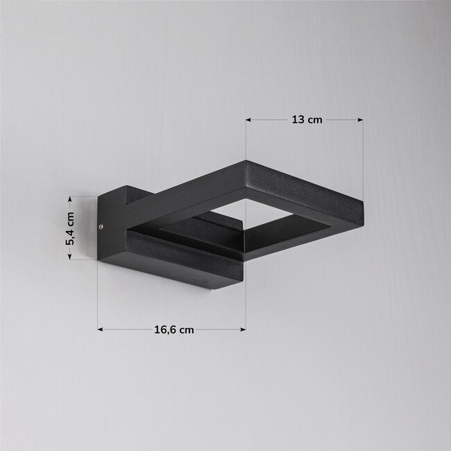 Black designer wall lamp Vince - IP54