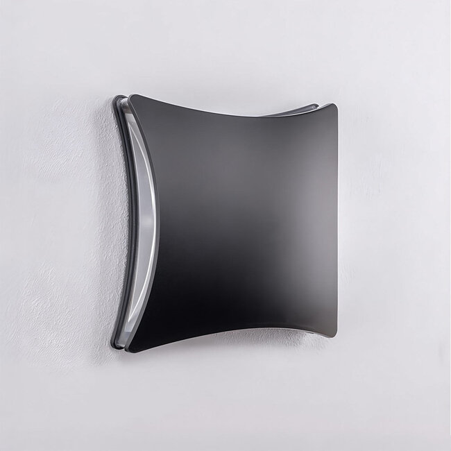 Square 4-light outdoor wall light Ross - black with integrated LED