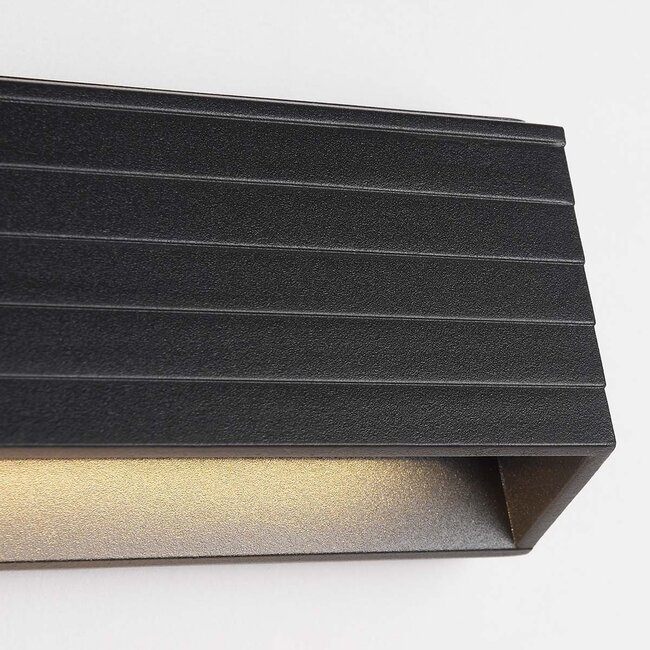 Jane Industrial wall lamp - Black