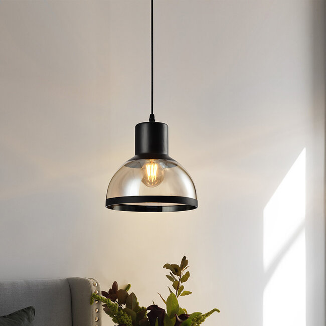 Second chance: Classic pendant lamp Paris in black with amber glass