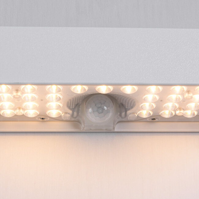 Solar outdoor wall light Grish with sensor - white with integrated LED