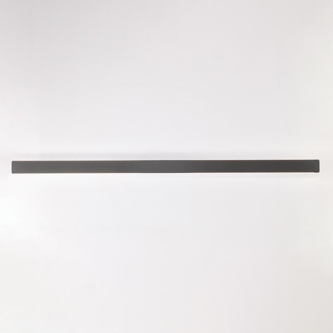 Modern wall lamp Tyge in black with integrated LEDs