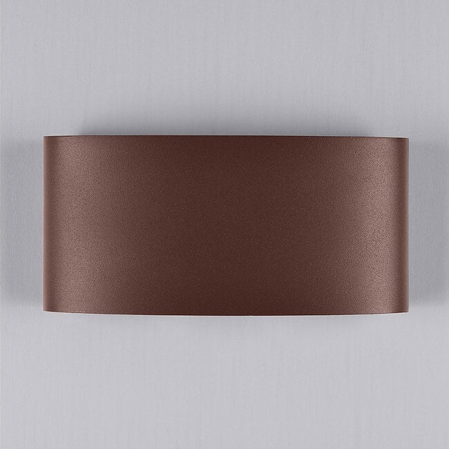 Robust outdoor wall light Sena rust brown with integrated LED