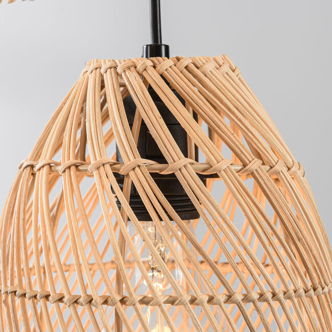 3-light pendant light Ayla in handwoven rattan