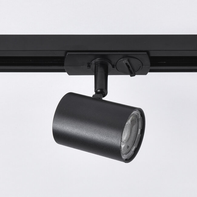 Modern 1.5 metre single-phase track lighting system with Nox spotlights - 3-step dimmable