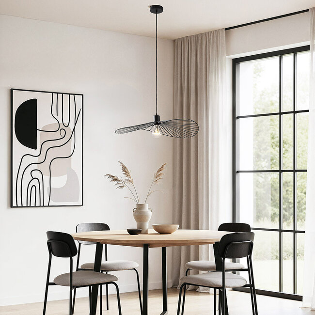 Linae Pendant Light in Black Metal