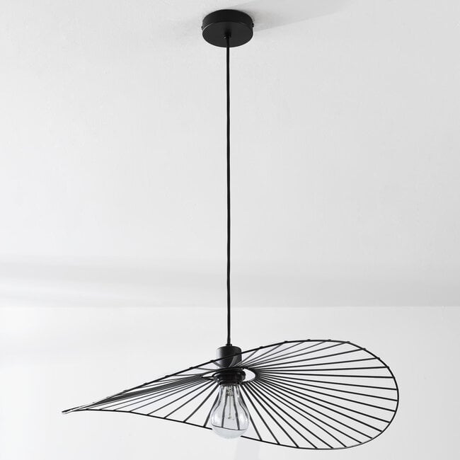 Linae Pendant Light in Black Metal