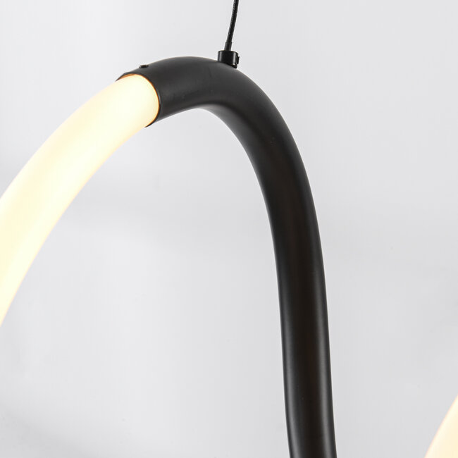 Lunara pendant lamp with integrated 3-step dimmable LEDs - Black