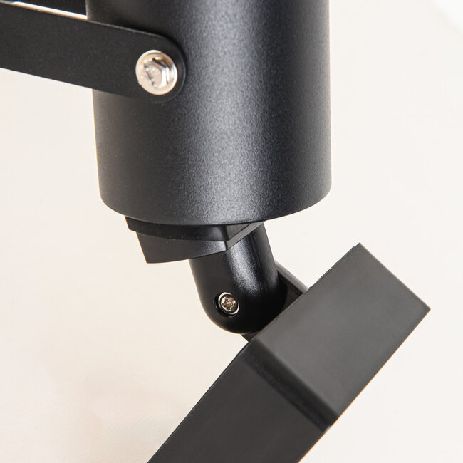 Rivo Solar garden spotlight with ground spike - Black