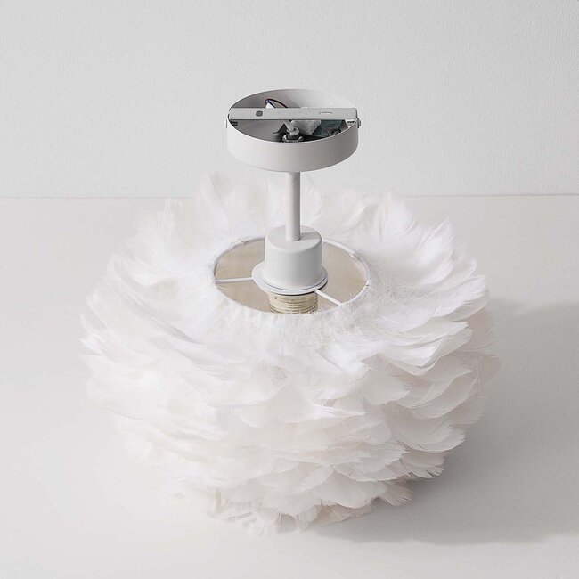 Elegant Roselle ceiling lamp with white feathers