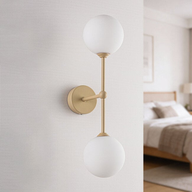 2-light wall light Runda - beige with opal white glass
