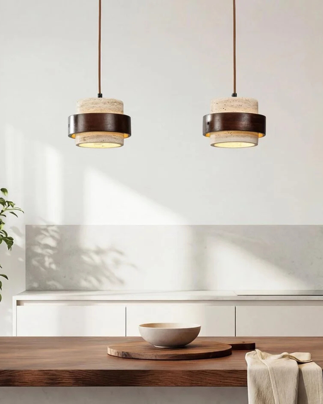 Travertine in your interior: a trend for a warm, minimalist home