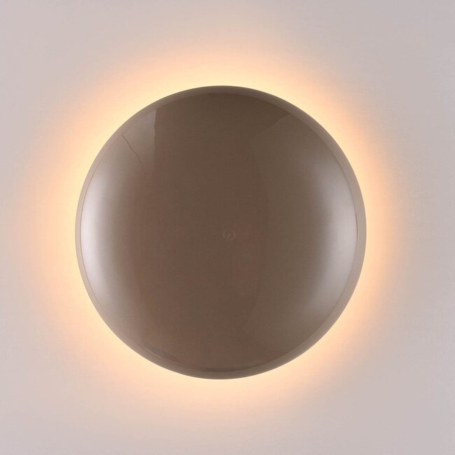 Rechargeable Ariso taupe wall light with touch dimmer and adjustable light colour