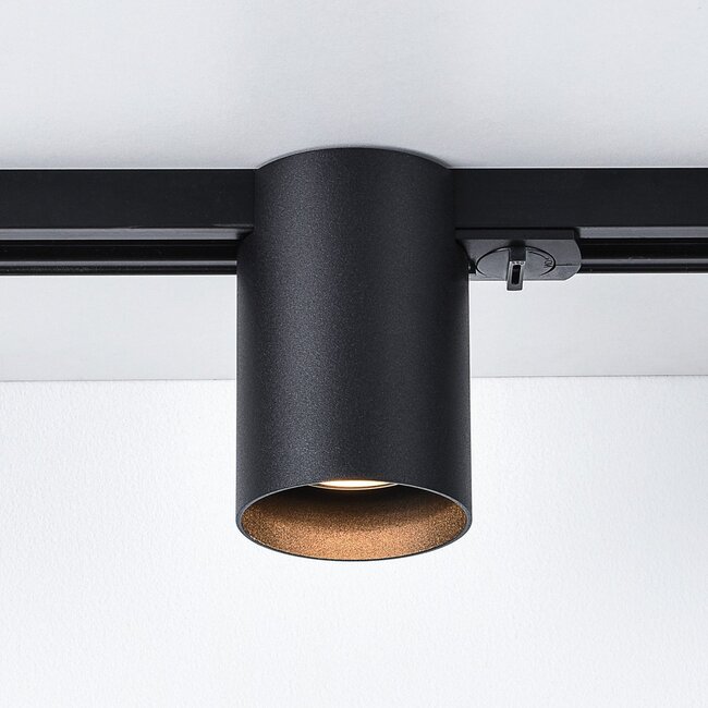 1-phase track system of 1.5 m with Zylox spotlights in black