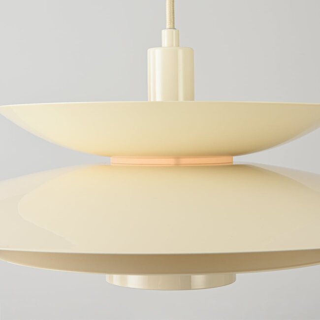 Pendant lamp Alvra in glossy beige